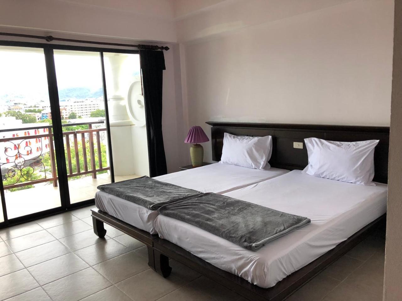 Auberge de jeunesse Bodega Phuket Patong (Adults Only) Extérieur photo