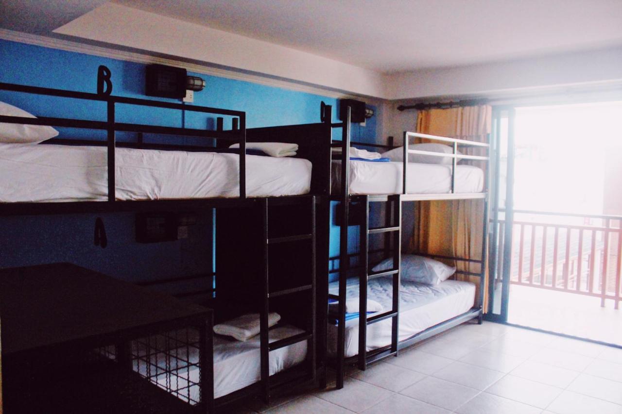 Auberge de jeunesse Bodega Phuket Patong (Adults Only) Extérieur photo